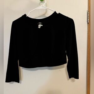 Signature by Sangria Black Crop Cardigan